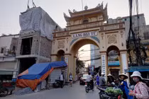 Những cổng làng đặc biệt giữa Hà Nội