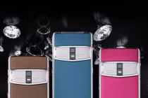 Bí mật tạo nên chiếc Vertu Constellation X giá "khủng" 145 triệu đồng