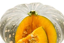 Siêu thị Big C Hà Nội bán bí đỏ hết “date”