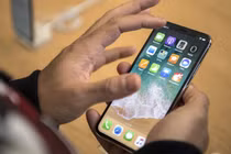 Apple có thể hạ giá iPhone X 2018, chỉ từ 899 USD