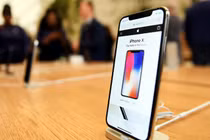 TGDĐ bán iPhone X ở Campuchia sớm và rẻ hơn VN