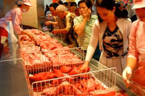 Choáng: Thịt lợn, bò Việt Nam đắt nhất thế giới