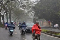 Không khí lạnh đổ bộ, cảnh báo tố lốc, mưa đá ở miền Bắc