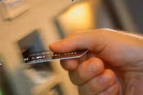 Mốt dùng tài khoản ATM số độc của giới đại gia Việt