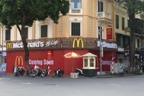 Vì sao 7-Eleven, Zara, H&M, McDonald "ngại" ra Bắc?