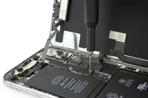 iPhone 2018 sẽ dùng pin mới dung lượng cao hơn