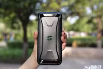 Smartphone chuyên game Xiaomi Black Shark cháy hàng chỉ sau vài giây