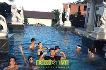 Lộ ảnh biệt thự tráng lệ của Hà Tăng