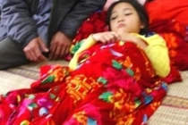 Đánh học sinh nhập viện, thầy giáo phải chuyển đến vùng sâu