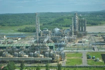 GDP tăng cao kỷ lục 10 năm: Hết thời đầu năm thong thả