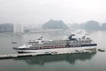 Việt Nam đón du khách thứ 15 triệu tại cảng tàu nghìn tỷ