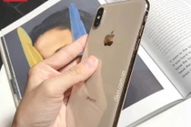Miếng dán “biến” iPhone X thành XS có “thần thánh” như quảng cáo?