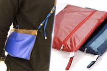 Sau làn đi chợ, Louis Vuitton gây sốc với hàng hiệu như túi áo mưa