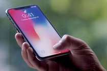 Apple lời bao nhiêu trên mỗi chiếc iPhone X?