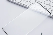 Samsung Galaxy S10 lộ diện với mặt trước tràn viền