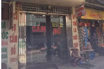 Phát hoảng khi "ma" cá độ gãy kèo: Đem bằng tiến sĩ của vợ cắm