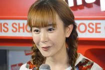 Nhan sắc tàn tạ của sao "Thiên long bát bộ" bị tố giật chồng