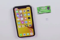 iPhone XR khóa mạng về Việt Nam: Giá cao, ít người quan tâm