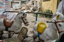 Chi tiết gây cảm xúc ở chung cư 93 Láng Hạ đang được phá dỡ 