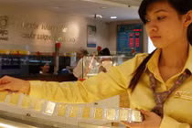 Giá vàng đã mất 11 triệu đồng/lượng từ đầu năm