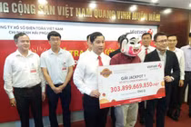Dư luận lại nghi vấn về người nhận giải 304 tỷ của Vietlott