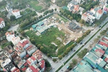 Các "đại gia" ngoại đã thâu tóm đất tây Hồ Tây như thế nào?