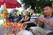 Tết Trung thu: Nghệ nhân nặn tò he bỏ túi 20 triệu đồng/tháng