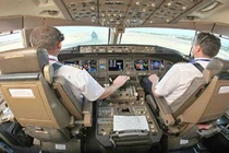 Lương 80 triệu, phi công Vietnam Airlines vẫn bỏ việc ầm ầm