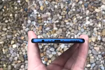 Huawei Honor 8 “lọt” danh sách 8 điện thoại gây hại cho sức khỏe