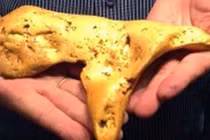 Những bí mật rúng động ở bãi vàng Đà Nẵng