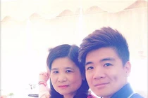 “Sốt xình xịch” bộ ảnh của quý tử bầu Hiển