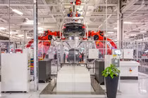 Tesla bị thanh tra vì công nhân "mất ngón tay" trong lúc làm việc