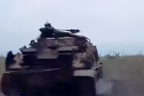 Thêm một “quái vật” Mỹ bị “hạ gục” rơi vào tay quân Nga