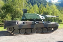 Skyranger 35 được lắp đặt trên khung gầm xe tăng Leopard 1