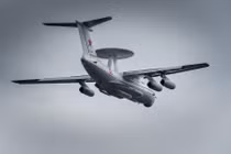 Hé lộ loại vũ khí bắn rơi máy bay A-50 của Nga