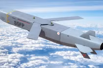  Soi tên lửa hành trình SCALP-EG phiên bản hải quân của Pháp