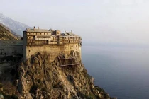 Kỳ bí nơi duy nhất trên Trái Đất cấm phụ nữ hiện diện