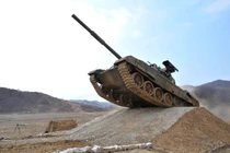 Uy lực xe tăng chiến đấu mạnh nhất của Triều Tiên