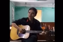 Nam sinh HV Cảnh sát hát ngọt “Chắc ai đó sẽ về“