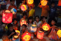 Nhạc chế “Âm thầm bên em” về Tết Trung thu 2015