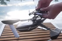 Xem máy quay mini chạy trên mặt nước như du thuyền