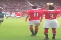 Pha ném biên bá đạo nhất trong lịch sử bóng đá