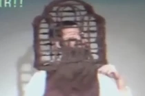 Người đàn ông có bộ râu lồng chim độc nhất thế giới