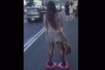 Ván trượt thông minh được điều khiển bằng não người