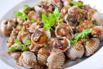 Cách làm sò huyết rang me ngon mà bổ dưỡng