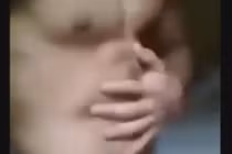 Bụng đầy mỡ thành bụng 6 múi chỉ với cái vỗ tay