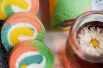 Cách làm bánh bông lan cầu vồng tuyệt ngon, tuyệt đẹp