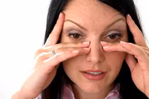 Mẹo giảm cơn đau nhức cho người mắc bệnh viêm xoang