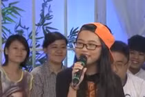 Nghe Phương Mỹ Chi lần đầu hát dân ca bằng tiếng Anh