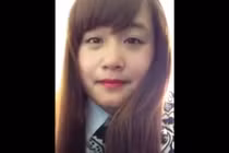 Clip gái xinh khóc nức nở hát mong người yêu tha thứ